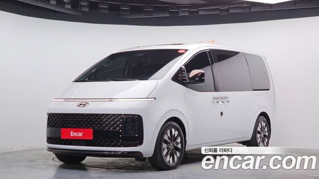 Hyundai Staria Prestige, 2022 1