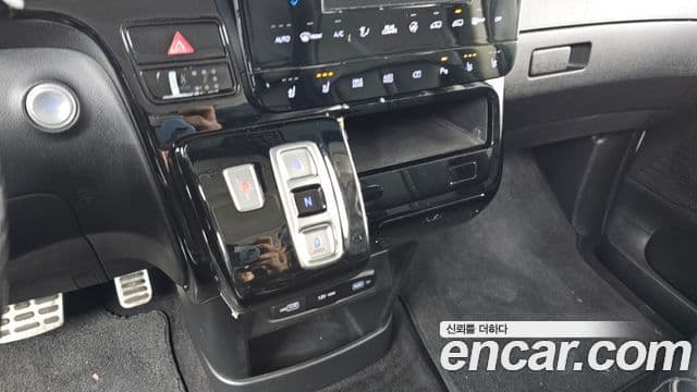 Hyundai Staria Prestige, 2022 9
