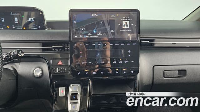 Hyundai Staria Prestige, 2022 14