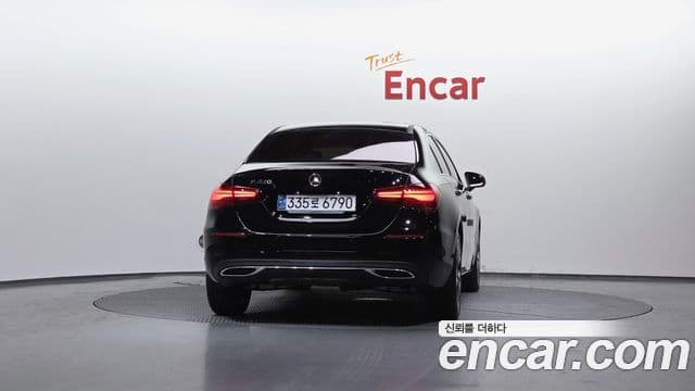 Mercedes-Benz A-класс W177 A220 седан, 2024 4