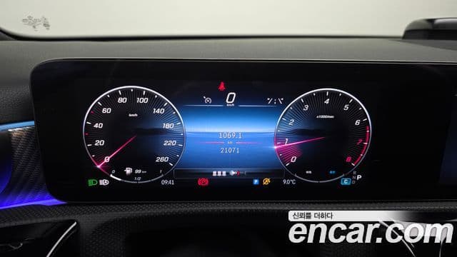 Mercedes-Benz A-класс W177 A220 седан, 2024 8