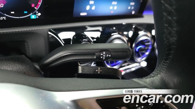 Mercedes-Benz A-класс W177 A220 седан, 2024 9