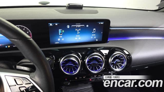 Mercedes-Benz A-класс W177 A220 седан, 2024 14