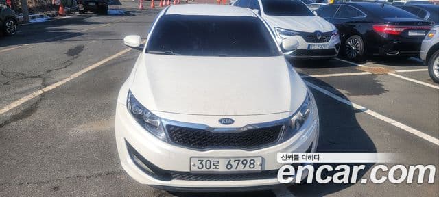 Kia K5 2.0 Deluxe, 2013 1