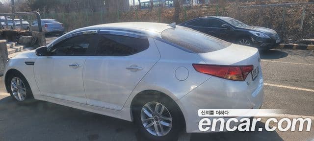 Kia K5 2.0 Deluxe, 2013 7