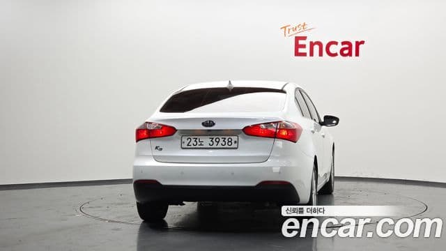 Kia K3 Trendy, 2014 4