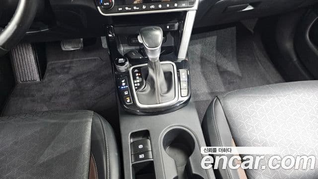 Kia Seltos Signature, 2022 9