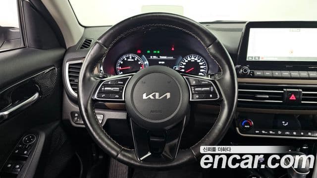 Kia Seltos Signature, 2022 13