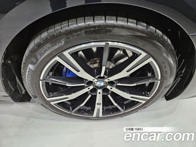 BMW 5시리즈 (G60) 530i xDrive M Sport, 2025 все фото