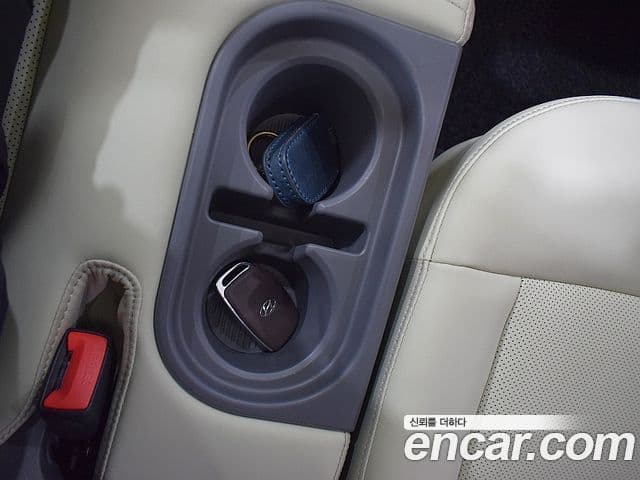 Hyundai Casper турбо D Essential, 2023 17