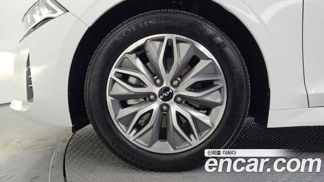 Kia K5 гибрид 3세대 Noblesse, 2023 все фото