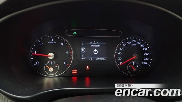 Kia All New Sorento Deluxe, 2015 8