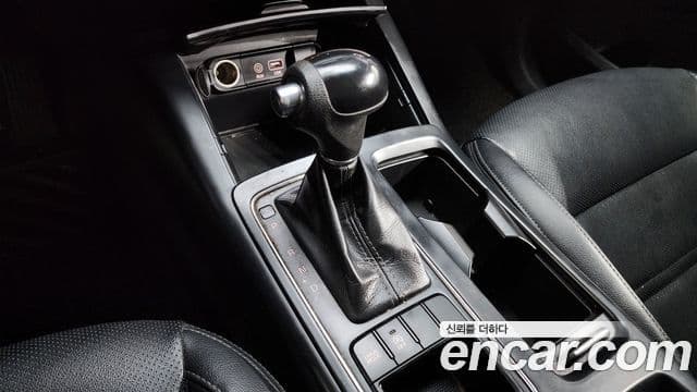 Kia All New Sorento Deluxe, 2015 9