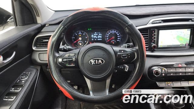 Kia All New Sorento Deluxe, 2015 13