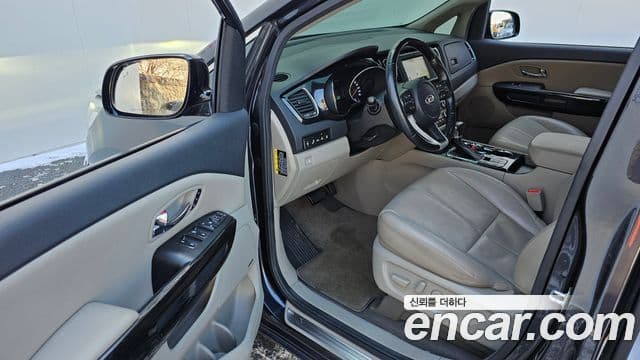 Kia The / новый New Carnival Special, 2019 11