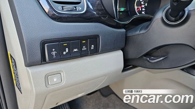 Kia The / новый New Carnival Special, 2019 14