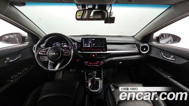 Kia The / новый New K3 2세대 Trendy, 2022 7