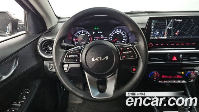 Kia The / новый New K3 2세대 Trendy, 2022 13