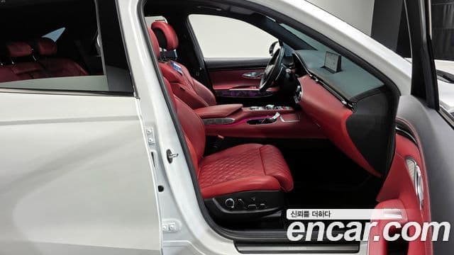 Genesis GV70, 2024 10