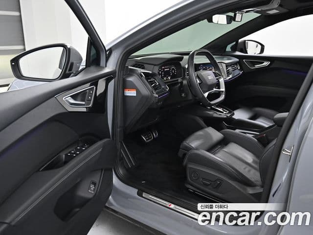 Audi Q4 e-Tron (F4) 40 Premium Sportback, 2023 11