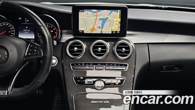 Mercedes-Benz C-класс W205 C63 AMG купе, 2017 16