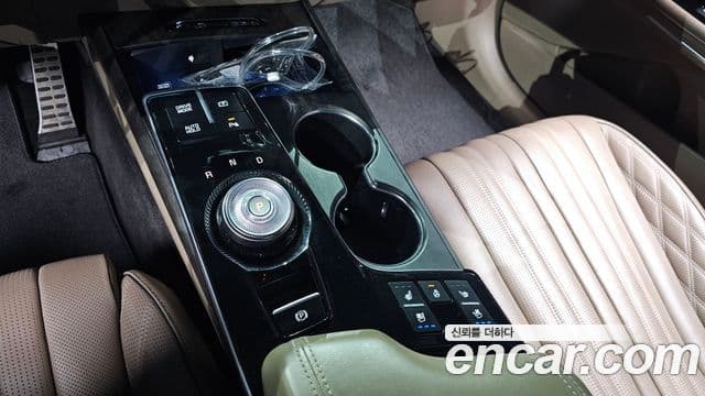 Kia K8 Platinum, 2022 9