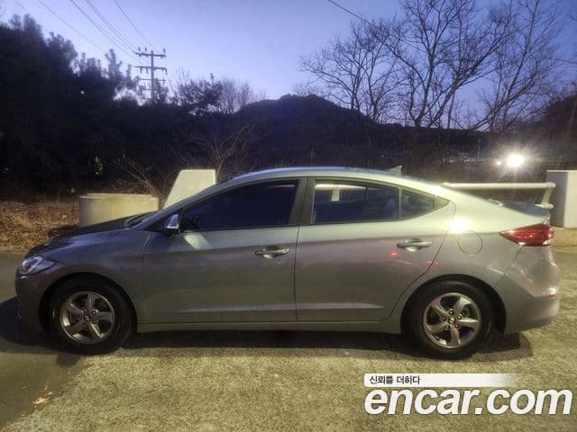 Hyundai Avante AD 1.6 LPI Smart(арендный автомобиль), 2017 7