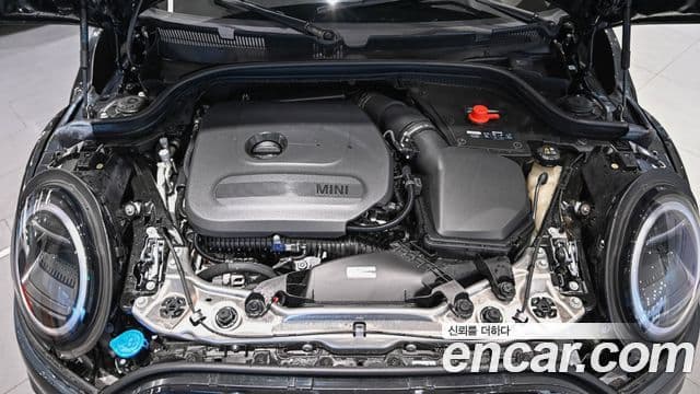 Mini Cooper S 4세대 JCW, 2025 6