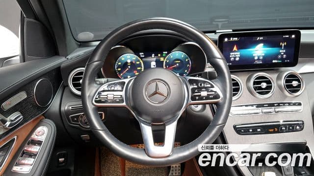 Mercedes-Benz GLC-класс X253 GLC300 4MATIC купе, 2023 13