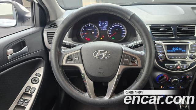 Hyundai Accent(новый кузов / новое поколение) Modern, 2016 13