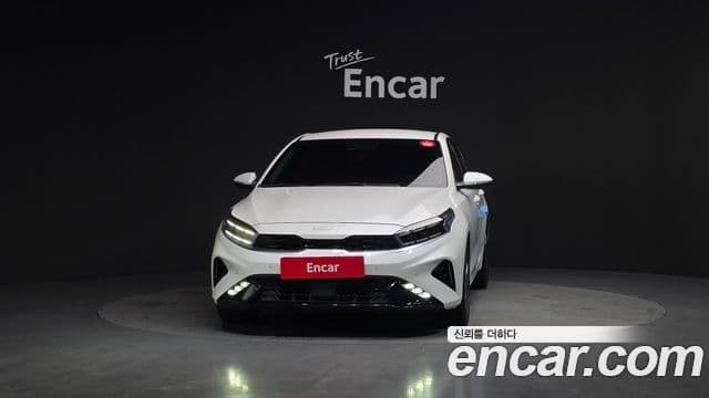 Kia The / новый New K3 2세대 Signature, 2022 3