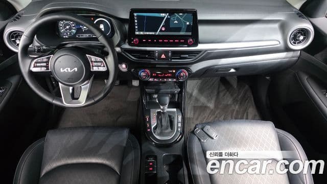 Kia The / новый New K3 2세대 Signature, 2022 7