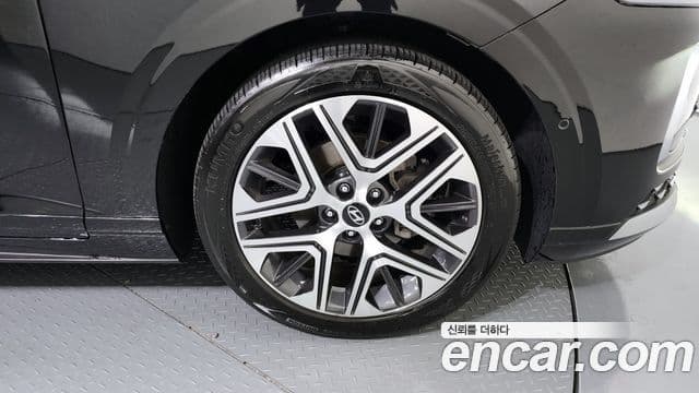 Hyundai Grandeur гибрид (GN7) Exclusive, 2023 все фото