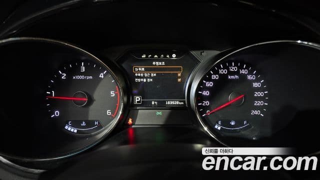 Kia All New Carnival Noblesse, 2016 8