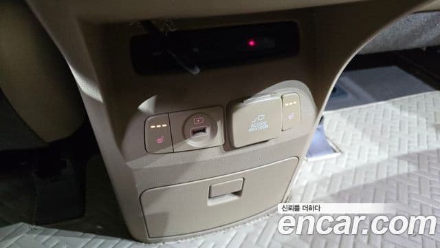 Kia All New Carnival Noblesse, 2016 19