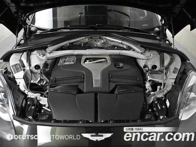 Aston Martin DBX 4.0 V8 707, 2023 6