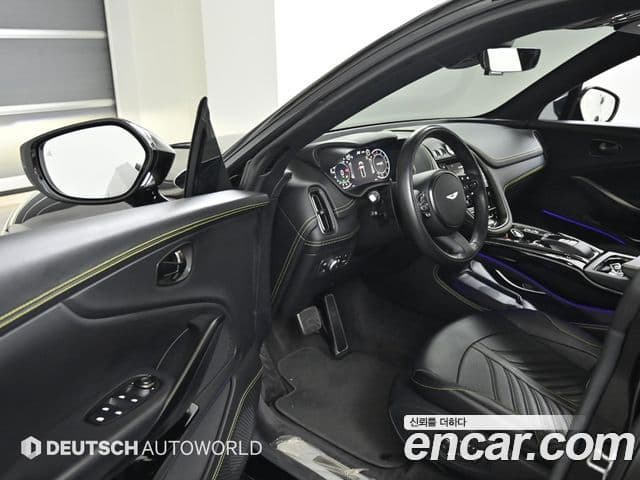 Aston Martin DBX 4.0 V8 707, 2023 11