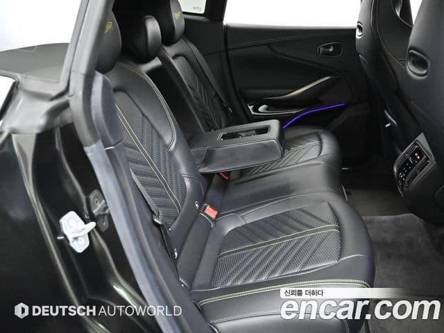 Aston Martin DBX 4.0 V8 707, 2023 12