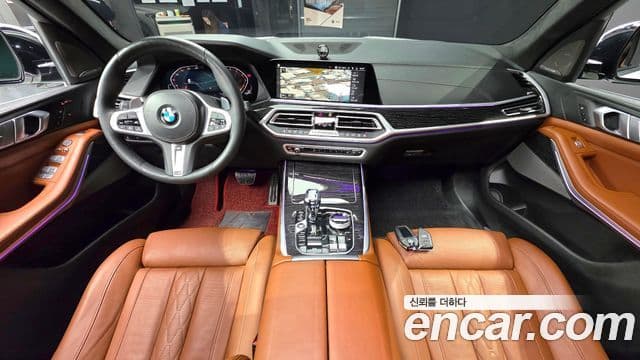 BMW X7 (G07) xDrive 40i M Sport 6인승, 2021 7
