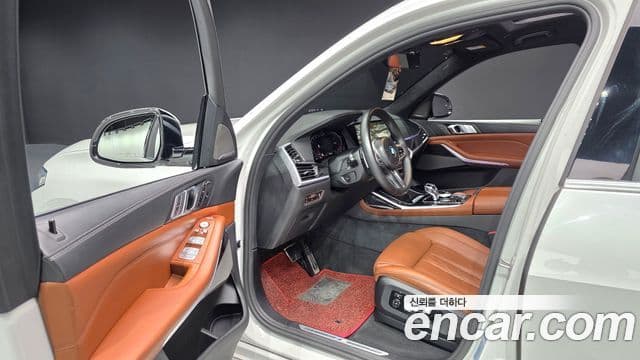 BMW X7 (G07) xDrive 40i M Sport 6인승, 2021 9