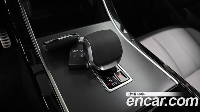 Land Rover Range Rover Evoque 2세대 P250 Dynamic SE, 2025 9
