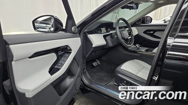 Land Rover Range Rover Evoque 2세대 P250 Dynamic SE, 2025 10