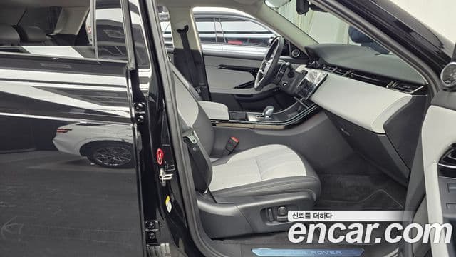 Land Rover Range Rover Evoque 2세대 P250 Dynamic SE, 2025 11