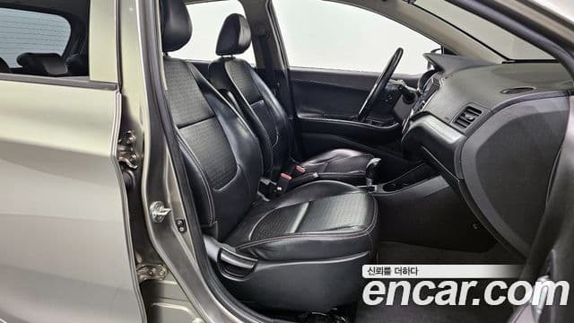 Kia The / новый New Morning Luxury, 2016 10