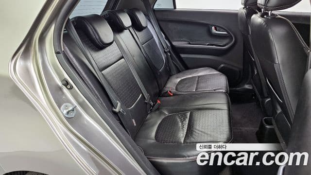 Kia The / новый New Morning Luxury, 2016 12