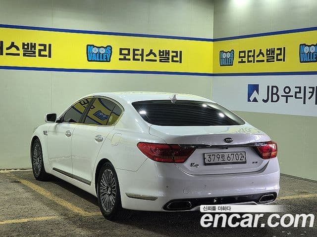 Kia K9 Special, 2013 6