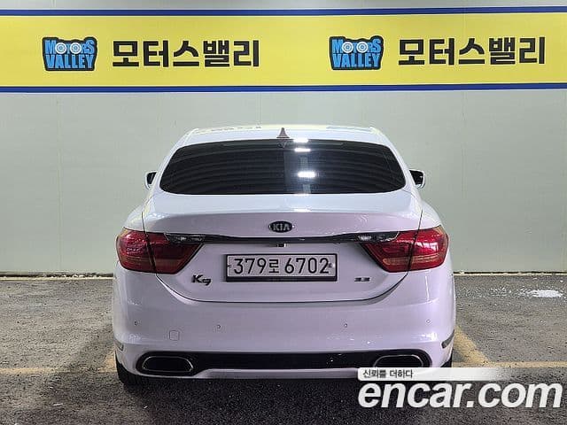 Kia K9 Special, 2013 7