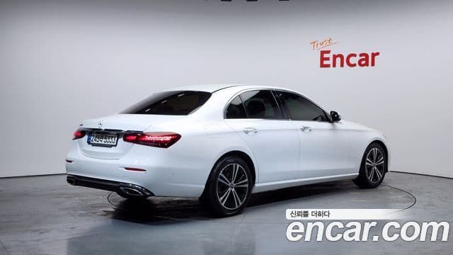 Mercedes-Benz E-класс W213 Avantgarde, 2021 2