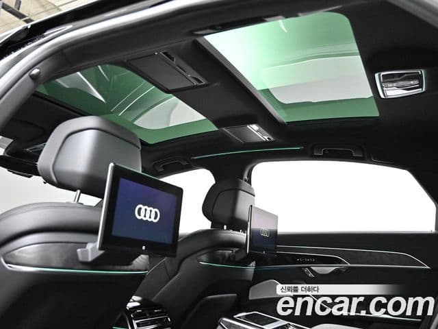 Audi A8 (D5) 55 TFSI Quattro Premium LWB, 2022 19