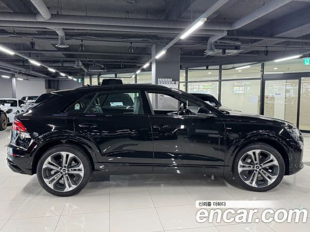 Audi Q8 (4M) Premium, 2026 2
